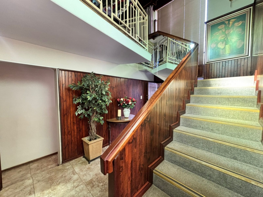 4 Bedroom Property for Sale in Baillie Park North West